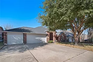 2112 Bandera Path, Round Rock, TX 78665 - Photo 2