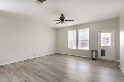 153 Marcheeta Way, Leander, TX 78641 - Photo 2