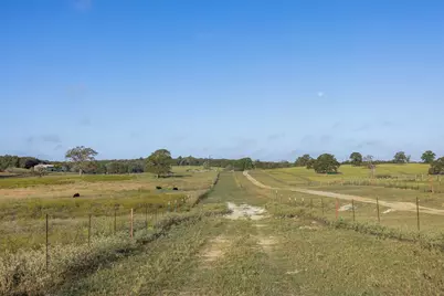 510 County Road 282, Cameron, TX 76520 - Photo 32