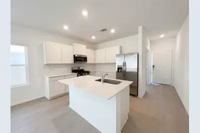 177 Cibolo Creek Loop, Bastrop, TX 78602 - Photo 2