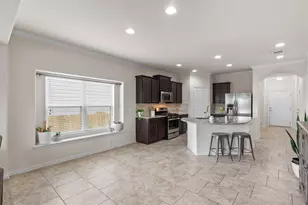 10413 Crescendo Ln, Austin, TX 78747 - Photo 6