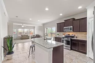 10413 Crescendo Ln, Austin, TX 78747 - Photo 10