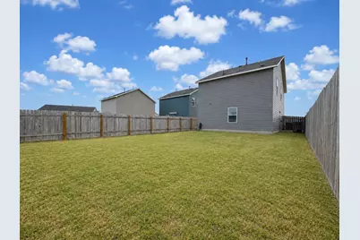 17709 Sulphur Spring Way, Elgin, TX 78621 - Photo 16