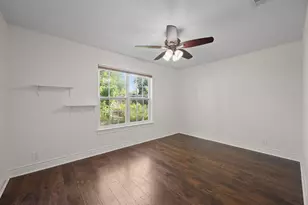 3811 Byron Dr, Austin, TX 78704 - Photo 12