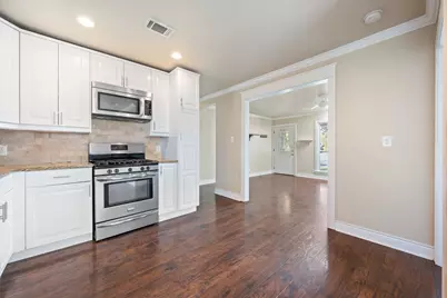 3811 Byron Drive, Austin, TX 78704 - Photo 4