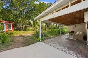 3811 Byron Dr, Austin, TX 78704 - Photo 24