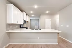 249 Porter Country Pkwy, Buda, TX 78610 - Photo 4