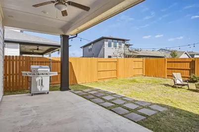 7905 Corrigan Pass, Austin, TX 78744 - Photo 32