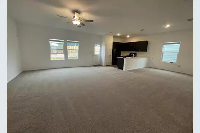 7501 Poppy Petal Loop, Del Valle, TX 78617 - Photo 4