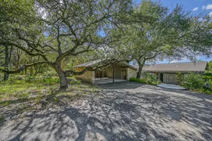 1403 Redbud Trail, West Lake Hills, TX 78746 - Photo 4