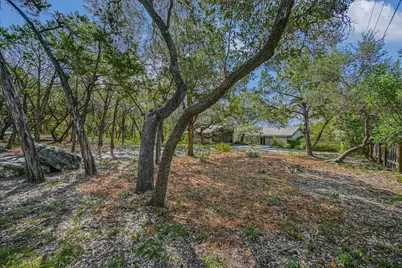 1403 Redbud Trail, West Lake Hills, TX 78746 - Photo 2
