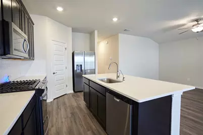124 Stellar Wind Drive, Georgetown, TX 78628 - Photo 4