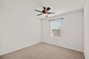 1331 Camden Ln, Lockhart, TX 78644 - Photo 8