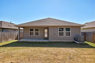 1331 Camden Ln, Lockhart, TX 78644 - Photo 14