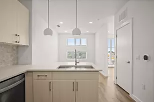 6324 N Lamar Blvd, Austin, TX 78752 - Photo 18