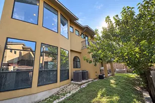 2316 Thornton Rd, Austin, TX 78704 - Photo 24