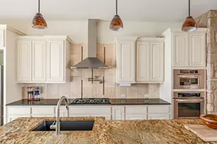 12912 Luna Montana Way S, Austin, TX 78732 - Photo 12