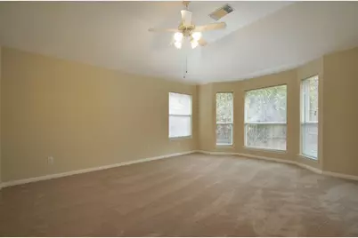 2000 Maize Bend Drive, Austin, TX 78727 - Photo 16