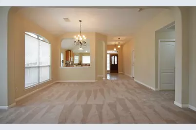 2000 Maize Bend Drive, Austin, TX 78727 - Photo 6