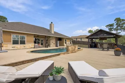 107 E Tanglebriar Court, Bastrop, TX 78602 - Photo 30
