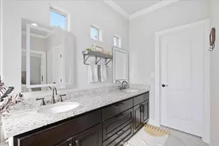 107 E Tanglebriar Ct, Bastrop, TX 78602 - Photo 20