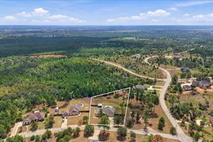 107 E Tanglebriar Ct, Bastrop, TX 78602 - Photo 40