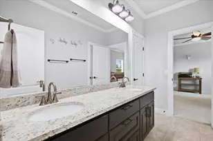 107 E Tanglebriar Ct, Bastrop, TX 78602 - Photo 22