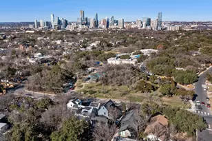 707 E Live Oak St, Austin, TX 78704 - Photo 30