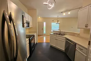 1320 E 3rd St, Georgetown, TX 78626 - Photo 12