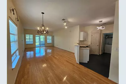1320 E 3rd Street, Georgetown, TX 78626 - Photo 10