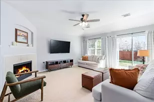 15001 Lantern Dr, Pflugerville, TX 78660 - Photo 14