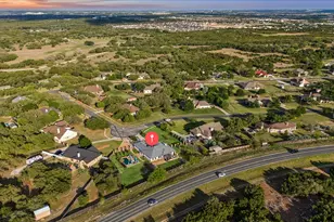 121 Kendra Dr, Liberty Hill, TX 78642 - Photo 32