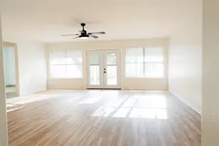 13002 Cedarhurst Cir, Austin, TX 78729 - Photo 18