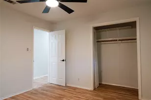13002 Cedarhurst Cir, Austin, TX 78729 - Photo 20