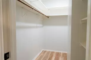 13002 Cedarhurst Cir, Austin, TX 78729 - Photo 32
