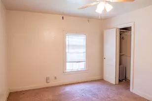 704 E Austin Ave, Round Rock, TX 78664 - Photo 8