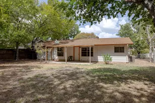 211 E Lisa Dr, Austin, TX 78752 - Photo 8