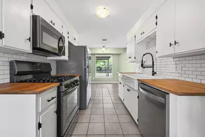211 E Lisa Drive, Austin, TX 78752 - Photo 22