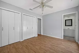 211 E Lisa Dr, Austin, TX 78752 - Photo 18