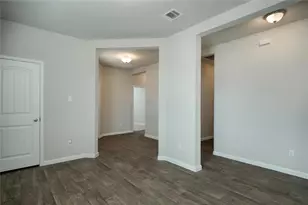 105 Ashford Way, Georgetown, TX 78626 - Photo 2