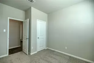 105 Ashford Way, Georgetown, TX 78626 - Photo 10