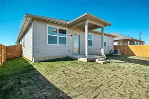 105 Ashford Way, Georgetown, TX 78626 - Photo 12