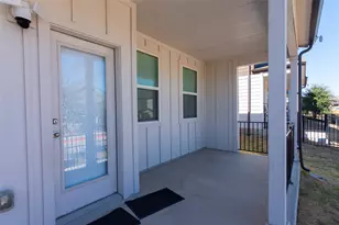 7106 Terrazzo Cottage Ln, Austin, TX 78744 - Photo 30