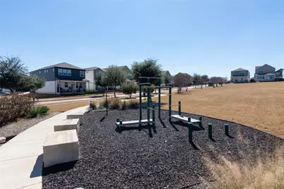 7106 Terrazzo Cottage Lane, Austin, TX 78744 - Photo 32