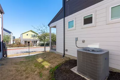 7106 Terrazzo Cottage Lane, Austin, TX 78744 - Photo 12