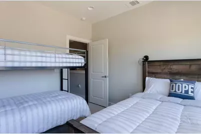 807 E 16th Street #A, Austin, TX 78702 - Photo 18