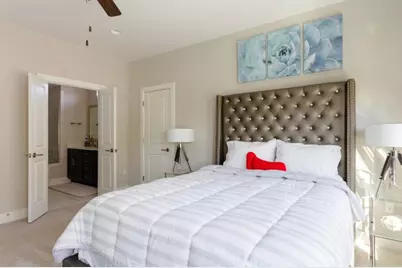 807 E 16th Street #A, Austin, TX 78702 - Photo 14