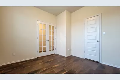 128 Cypress Hills Road, San Marcos, TX 78666 - Photo 4