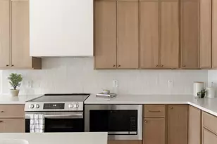 2200 Bristol Dr, Austin, TX 78723 - Photo 10