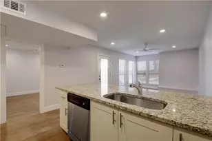 909 Reinli St, Austin, TX 78751 - Photo 8